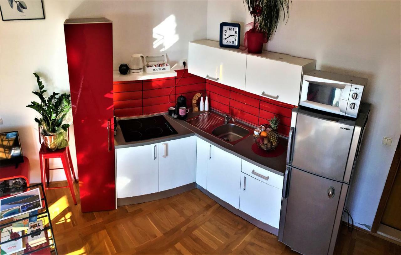 Apartment Sunset Makarska Bagian luar foto